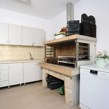Villa Beta 2 - 3min Walk To Elephant And Mako Pefkochori